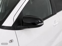 Toyota Aygo X Cross 1.0 VVT-I Undercover CVT 53 kW (72 CV) - Miniatura 20