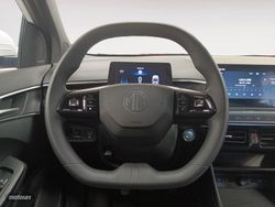MG MG3 Hybrid+ 1.5 Comfort 85 kW (116 CV) - Miniatura 10