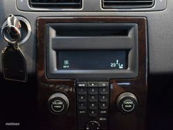 Volvo S 40 2.0 D Momentum 100 kW (136 CV) - Miniatura 15