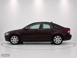Volvo S 40 2.0 D Momentum 100 kW (136 CV) - Miniatura 6