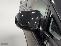 Ssangyong Rodius D22T Line 131 kW (178 CV) - Miniatura 19