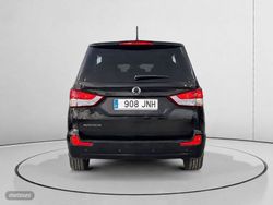 Ssangyong Rodius D22T Line 131 kW (178 CV) - Miniatura 4