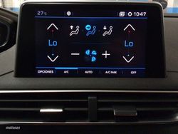 Peugeot 5008 PureTech 130 S&S Allure 96 kW (130 CV) - Miniatura 22