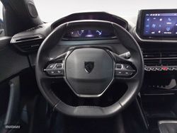 Peugeot 2008 PureTech 100 S&S Allure 75 kW (100 CV) - Miniatura 10