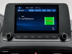 Hyundai Kona 1.6 GDI HEV Maxx DCT 104 kW (141 CV) - Miniatura 19