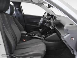 Peugeot 2008 BlueHDi 110 Allure 81 kW (110 CV) - Miniatura 14
