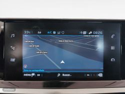 Peugeot 2008 BlueHDi 110 Allure 81 kW (110 CV) - Miniatura 19