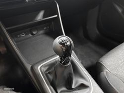 MG MG3 Hybrid+ 1.5 Standard 85 kW (116 CV) - Miniatura 14