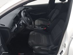 MG MG3 Hybrid+ 1.5 Comfort 85 kW (116 CV) - Miniatura 10