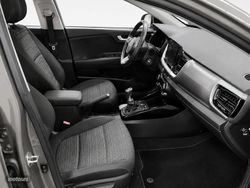 Kia Stonic 1.0 T-GDi MHEV Drive iMT 88 kW (120 CV) - Miniatura 16