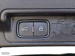 Ford Explorer 3.0 PHEV ST Line AWD 336 kW (457 CV) - Miniatura 17