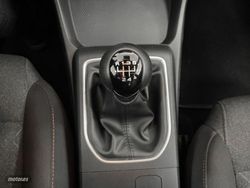 MG MG3 Hybrid+ 1.5 Standard 85 kW (116 CV) - Miniatura 14