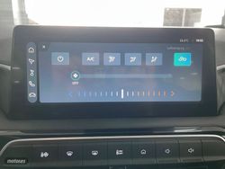 MG MG3 Hybrid+ 1.5 Standard 85 kW (116 CV) - Miniatura 21
