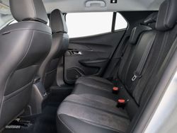 Peugeot 2008 BlueHDi 110 Allure Pack 81 kW (110 CV) - Miniatura 11