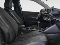 Peugeot 2008 BlueHDi 110 Allure Pack 81 kW (110 CV) - Miniatura 12