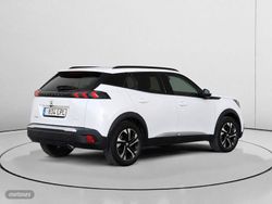 Peugeot 2008 BlueHDi 110 Allure Pack 81 kW (110 CV) - Miniatura 3