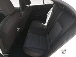 MG MG3 Hybrid+ 1.5 Standard 85 kW (116 CV) - Miniatura 11