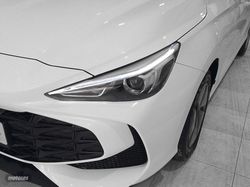MG MG3 Hybrid+ 1.5 Standard 85 kW (116 CV) - Miniatura 23