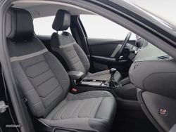 Citroen C4 PureTech 130 S&S 6v Plus 96 kW (131 CV) - Miniatura 13