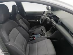 MG MG3 Hybrid+ 1.5 Standard 85 kW (116 CV) - Miniatura 13