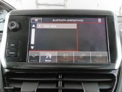 Peugeot 2008 PureTech 110 S&S GT Line 81 kW (110 CV) - Miniatura 20