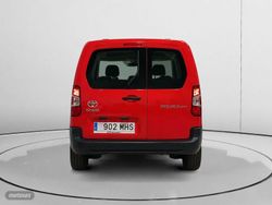 Toyota Proace City 1.5D GX Combi L1 96 kW (131 CV) - Miniatura 4