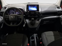 Toyota Proace City 1.5D GX Combi L1 96 kW (131 CV) - Miniatura 9