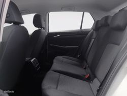 Volkswagen Golf 2.0 TDI 85 kW (115 CV) - Miniatura 12