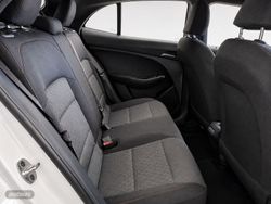 MG MG3 Hybrid+ 1.5 Standard 85 kW (116 CV) - Miniatura 12
