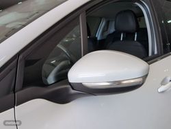 Peugeot 2008 PureTech 110 S&S Allure 81 kW (110 CV) - Miniatura 24