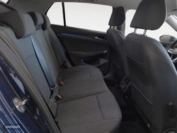 Volkswagen Golf Life 1.0 eTSI 81 kW (110 CV) DSG - Miniatura 11