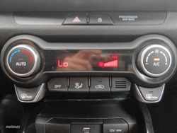 Kia Stonic 1.0 T-GDi MHEV Drive iMT 88 kW (120 CV) - Miniatura 21