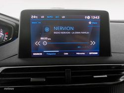 Peugeot 3008 BlueHDi 130 S&S Active Pack EAT8 96 kW (130 CV) - Miniatura 16