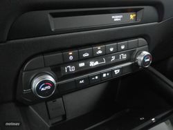 Mazda CX-5 2.2 DE Evolution AT 135 kW (184 CV) - Miniatura 21