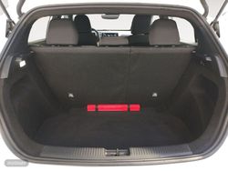 MG MG3 Hybrid+ 1.5 Standard 85 kW (116 CV) - Miniatura 13