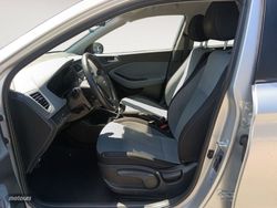 Hyundai i20 1.4 CRDI Klass 66 kW (90 CV) - Miniatura 8