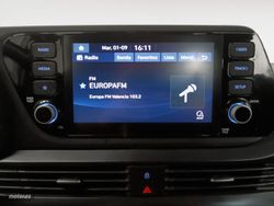 Hyundai Bayon 1.0 TGDI 48V Maxx 74 kW (100 CV) - Miniatura 18