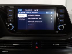 Hyundai Bayon 1.0 TGDI 48V Maxx 74 kW (100 CV) - Miniatura 19