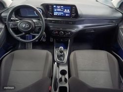 Hyundai Bayon 1.0 TGDI 48V Maxx 74 kW (100 CV) - Miniatura 9
