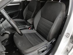 Skoda Octavia 1.6 TDI Ambition 85 kW (116 CV) - Miniatura 23