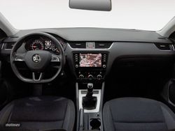 Skoda Octavia 1.6 TDI Ambition 85 kW (116 CV) - Miniatura 9