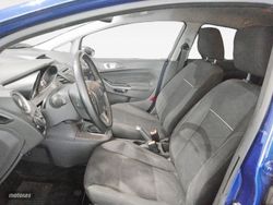 Ford Fiesta 1.25 Trend 60 kW (82 CV) - Miniatura 11