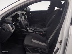 Audi A3 Advanced 35 TDI 110 kW (150 CV) S tronic - Miniatura 11