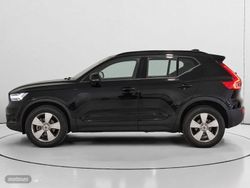 Volvo XC40 T2 Momentum Core Auto 95 kW (129 CV) - Miniatura 6