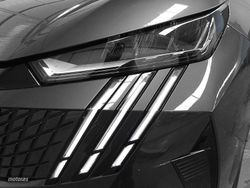 Peugeot 3008 Hybrid 145 Allure eDCS6 107 kW (145 CV) - Miniatura 23