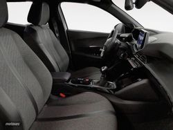 Peugeot 2008 PureTech 100 S&S Allure 75 kW (100 CV) - Miniatura 13