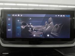 Peugeot 2008 PureTech 100 S&S Allure 75 kW (100 CV) - Miniatura 21