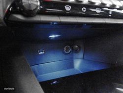 Peugeot 3008 PureTech 130 S&S Allure Pack 96 kW (130 CV) - Miniatura 23