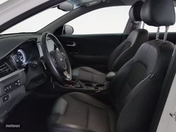 Kia Niro 1.6 GDi HEV Drive 104 kW (141 CV) - Miniatura 10