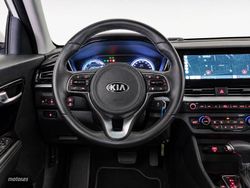 Kia Niro 1.6 GDi HEV Drive 104 kW (141 CV) - Miniatura 9